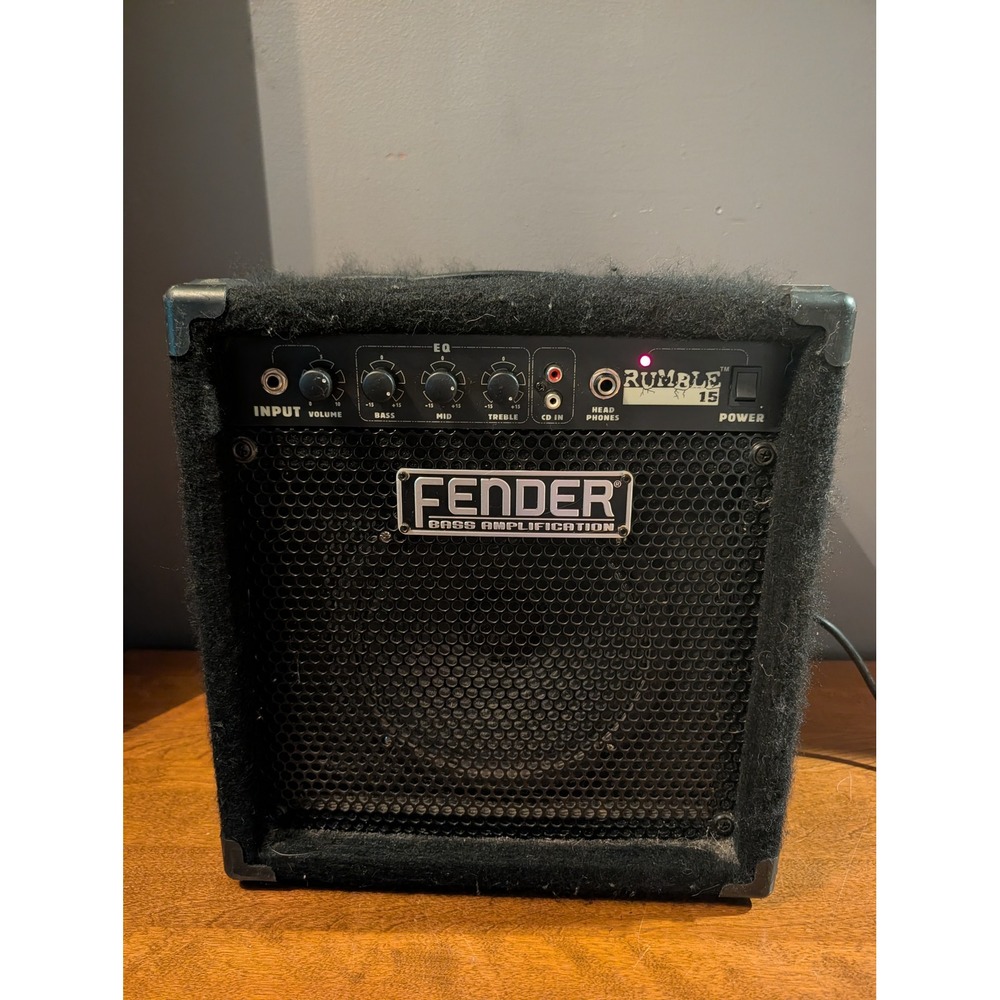Fender Rumble 15 Bass Amplifier PR 497 Black 15W Combo Practice Amp